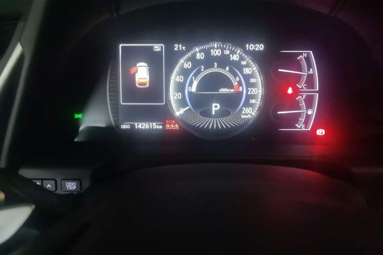 Used Lexus ES 2018 260 Excellence Edition China V Standard Odometer Close Up