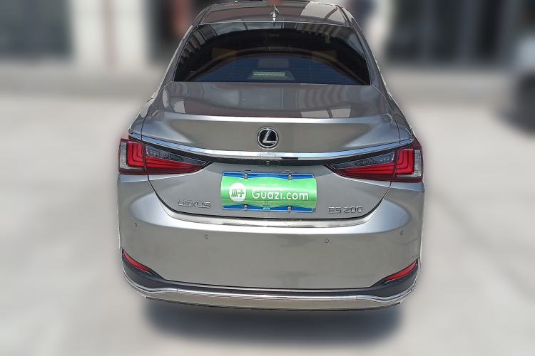 Used Lexus ES 2018 200 Excellence Edition China V Standard Rear