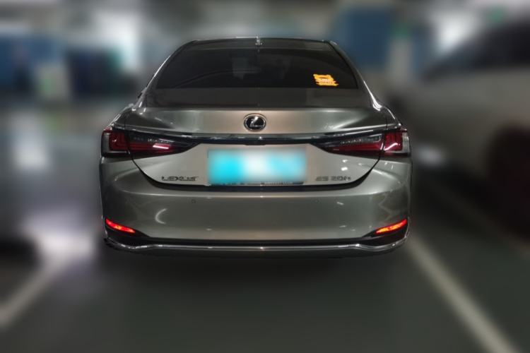 Used Lexus ES 2018 200 Excellence Edition China V Standard Rear