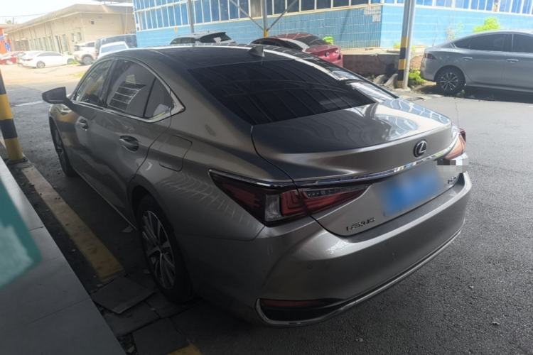 Used Lexus ES 2018 200 Excellence Edition China V Standard Rear Left 45 Deg