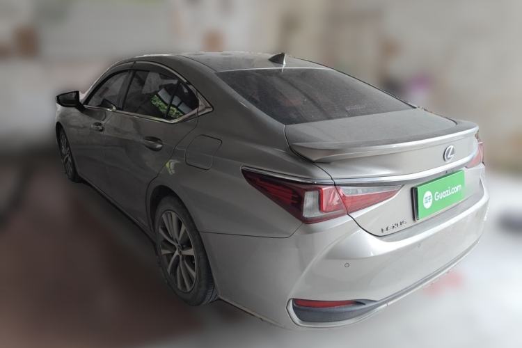 Used Lexus ES 2018 300h Premier Edition China VI Standard Rear Left 45 Deg