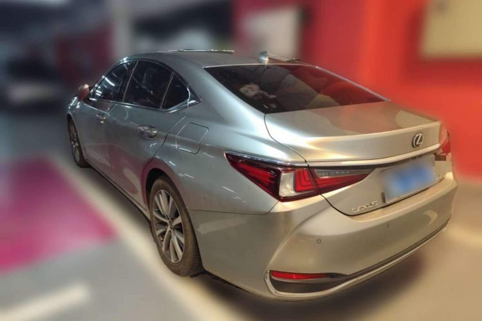 Used Lexus ES 2018 260 Excellence Edition China V Standard Rear Left 45 Deg