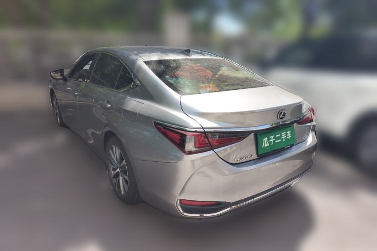 Used Lexus ES 2018 200 Excellence Edition China VI Standard Rear Left 45 Deg