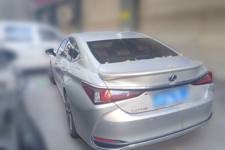 Used Lexus ES 2018 300h Premier Edition China VI Standard Rear Left 45 Deg