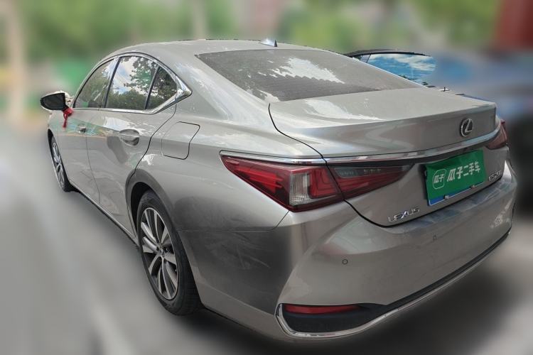 Used Lexus ES 2018 200 Excellence Edition China V Standard Rear Left 45 Deg