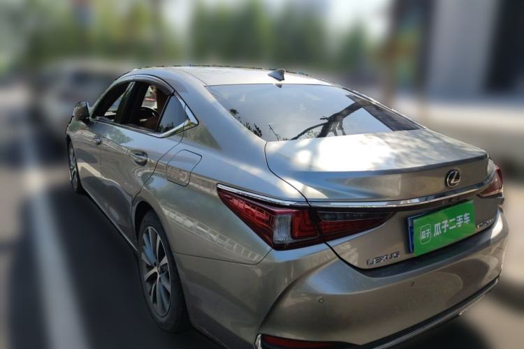 Used Lexus ES 2018 200 Excellence Edition China V Standard Rear Left 45 Deg