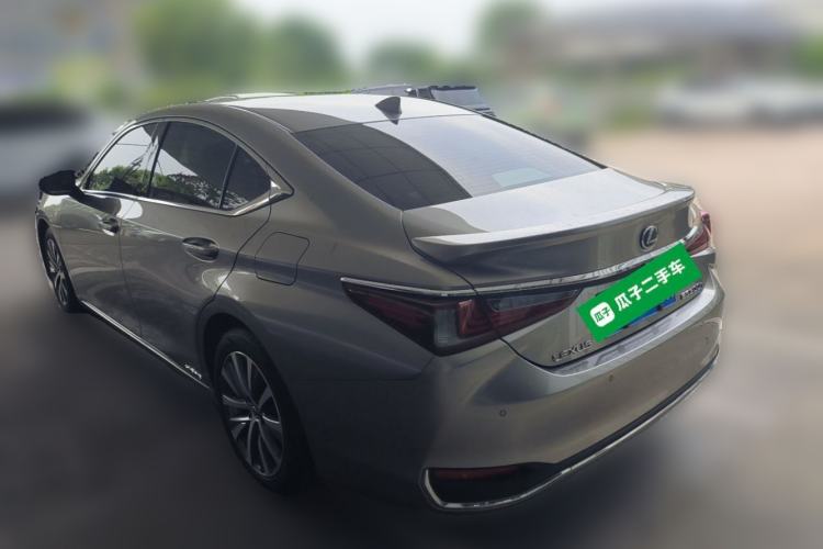 Used Lexus ES 2018 300h Premier Edition China VI Standard Rear Left 45 Deg