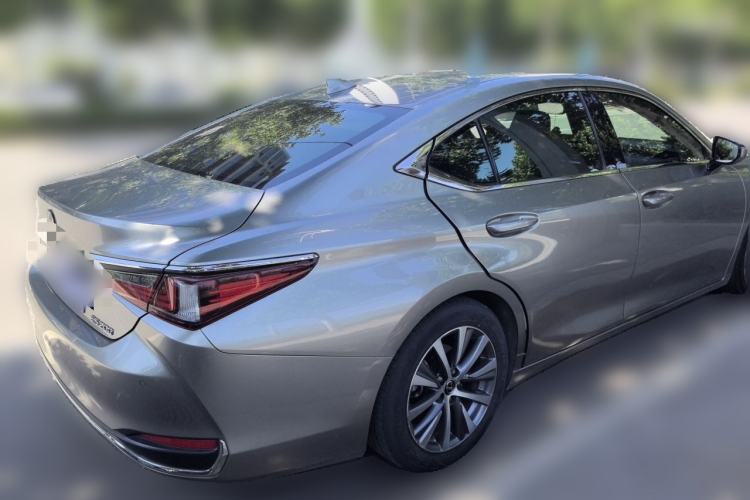 Used Lexus ES 2018 200 Excellence Edition China V Standard Rear Right 45 Deg