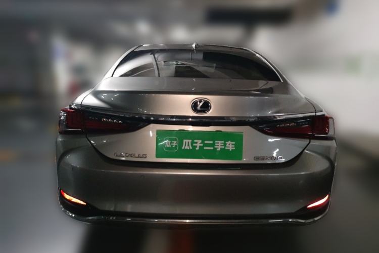 Used Lexus ES 2018 200 Luxury Edition China V Standard Rear