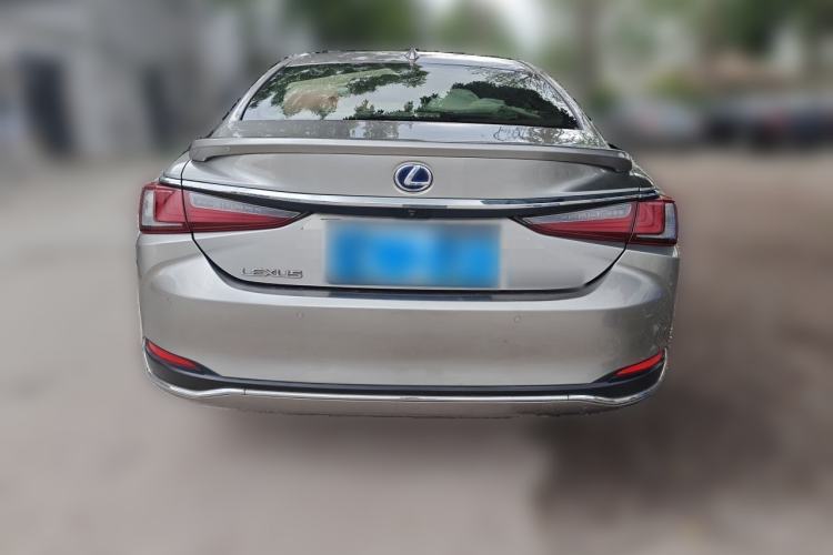 Used Lexus ES 2018 300h Premier Edition China VI Standard Rear