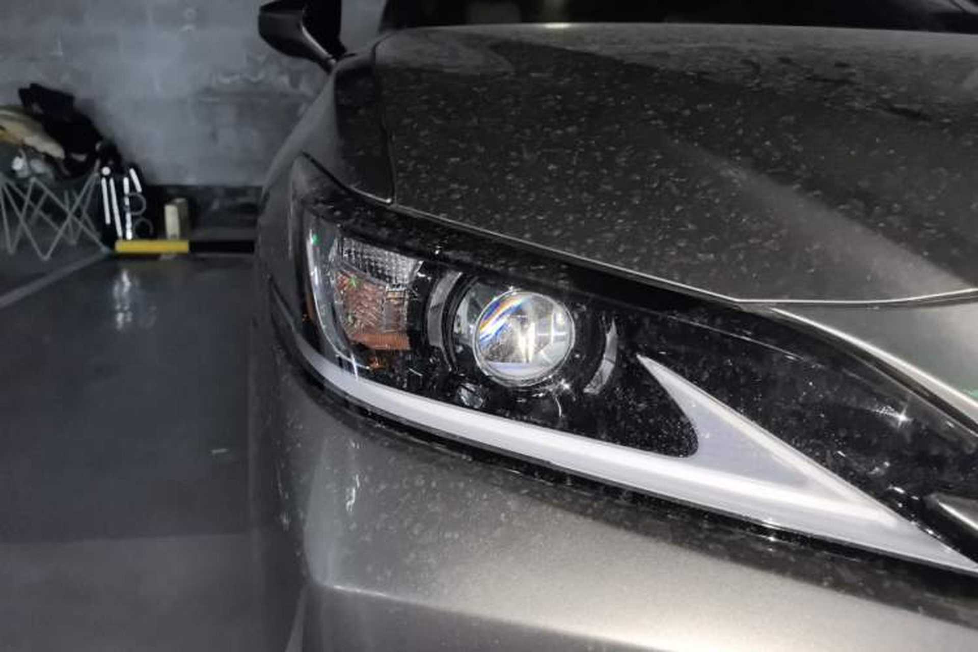 Used Lexus ES 2018 260 Excellence Edition China VI Standard Right Front Headlight