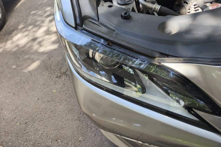 Used Lexus ES 2018 200 Excellence Edition China VI Standard Right Front Headlight