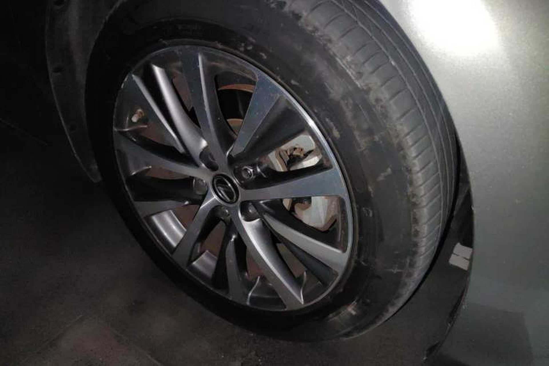 Used Lexus ES 2018 200 Excellence Edition China VI Standard Right Front Wheel Hub