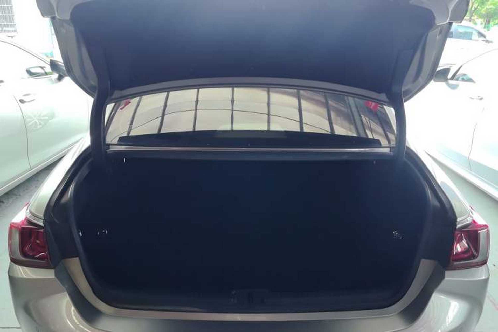Used Lexus ES 2018 200 Luxury Edition China V Standard Trunk