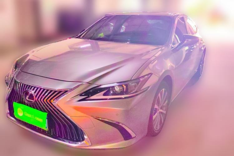 Used Lexus ES 2018 200 Excellence Edition China V Standard Guazi used car, China used car export, Used car for sale, Used  cars, Cheapest cars for sale
