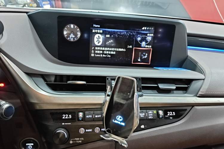 Used Lexus ES 2018 300h Premier Edition China V Standard Audio And AC Panel