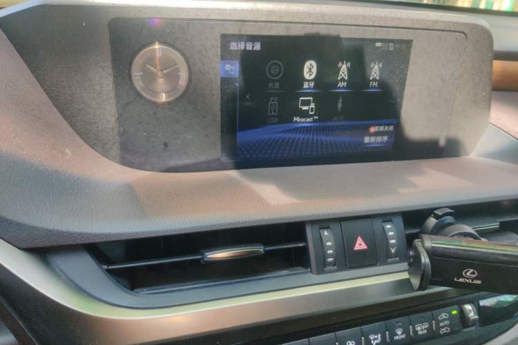 Used Lexus ES 2018 300h Premium Edition China V Standard Audio And AC Panel
