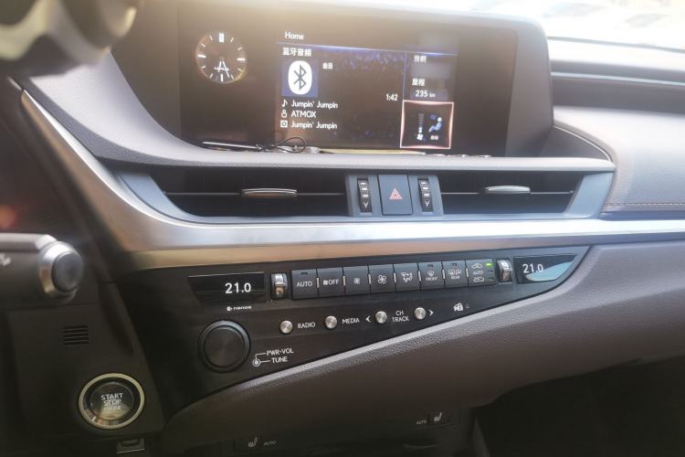 Used Lexus ES 2018 200 Excellence Edition China V Standard Audio And AC Panel