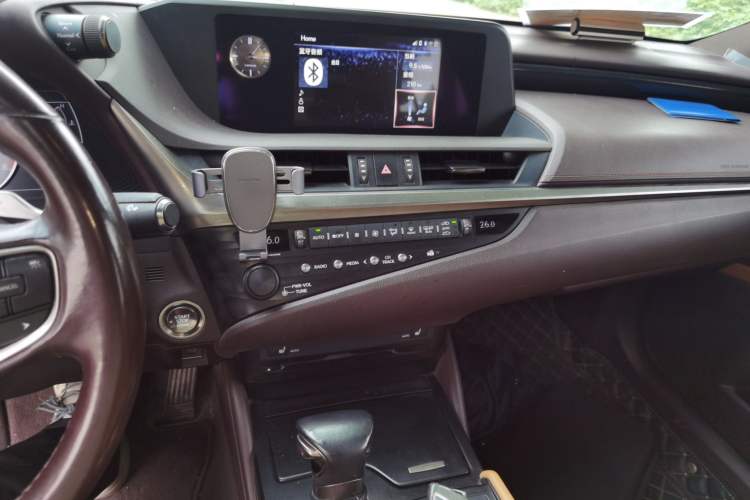 Used Lexus ES 2018 200 Excellence Edition China V Standard Audio And AC Panel