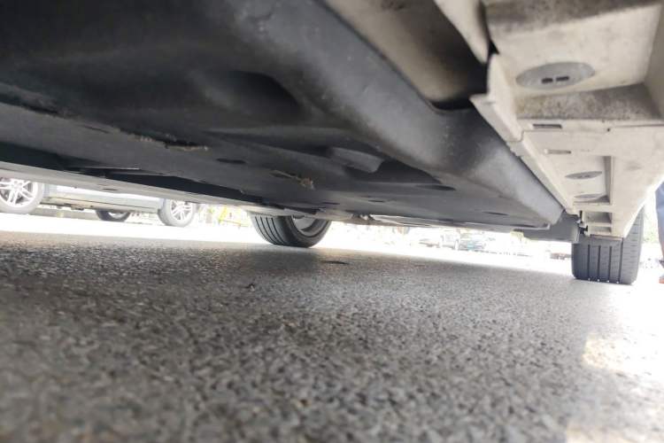 Used Lexus ES 2018 300h Premium Edition China V Standard Chassis Front Left