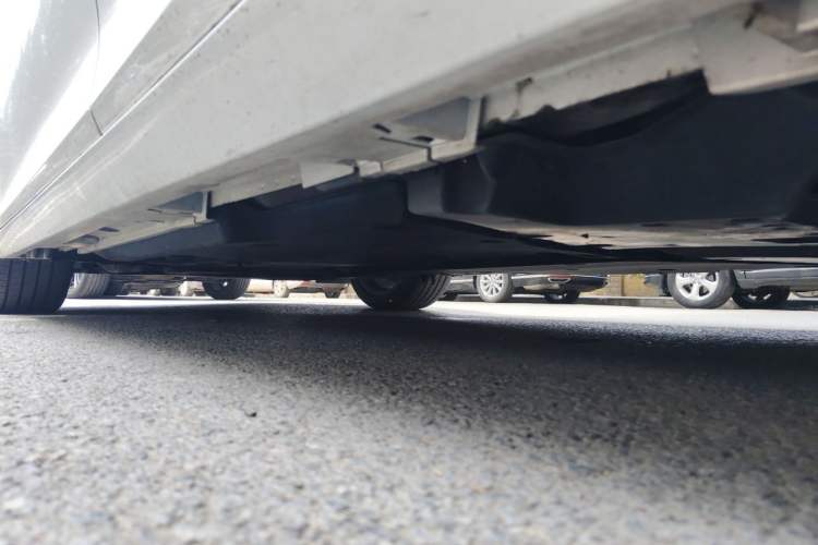 Used Lexus ES 2018 300h Premium Edition China V Standard Chassis Rear Left