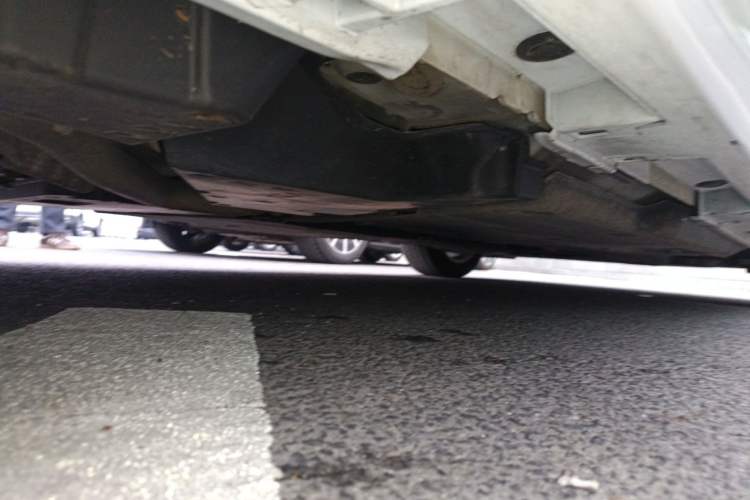 Used Lexus ES 2018 300h Premier Edition China VI Standard Chassis Rear Right