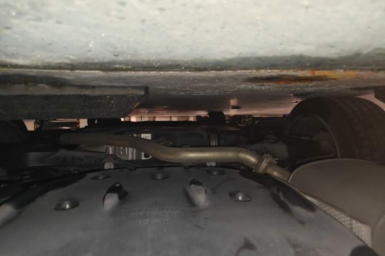 Used Lexus ES 2018 300h Premium Edition China V Standard Chassis Rear