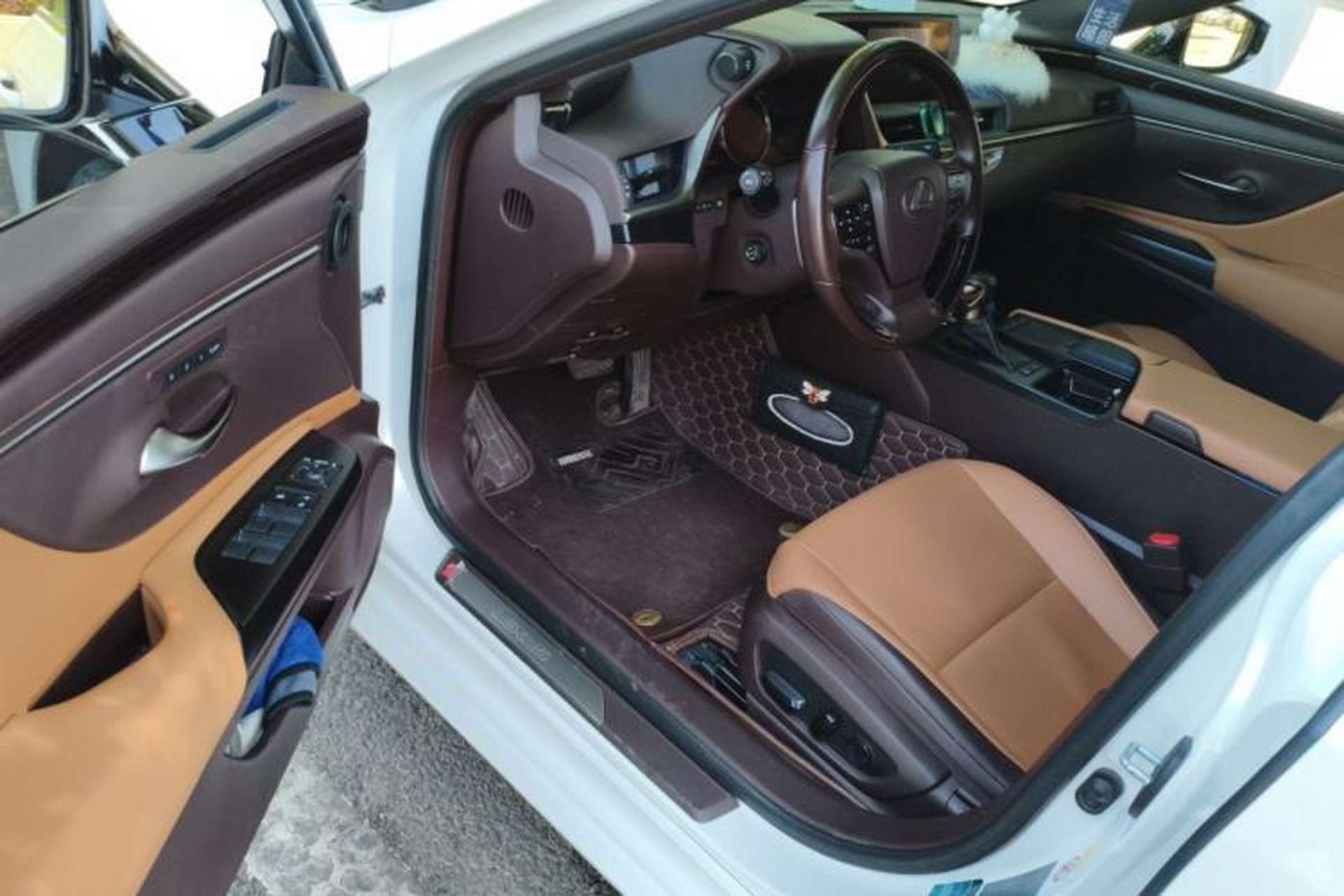 Used Lexus ES 2018 200 Luxury Edition China V Standard Driver Seat