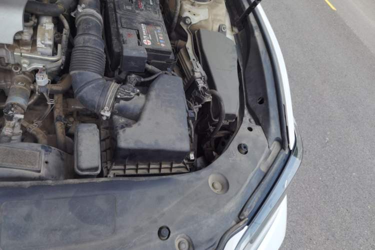 Used Lexus ES 2018 200 Excellence Edition China V Standard Engine Bay Left