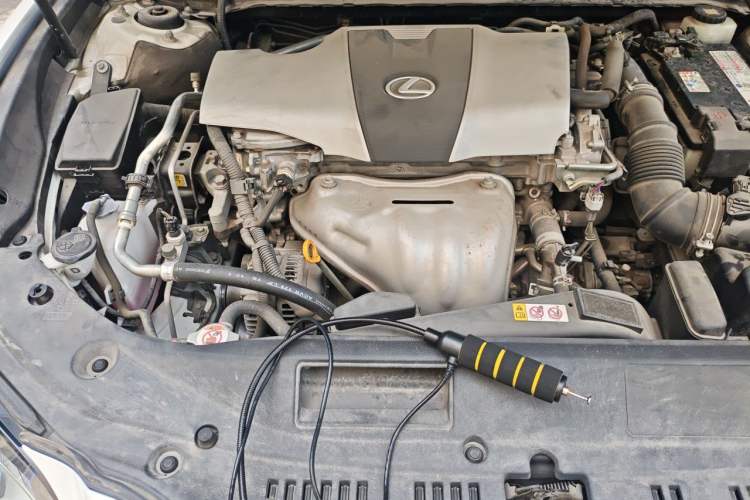 Used Lexus ES 2018 200 Excellence Edition China V Standard Engine Bay Right