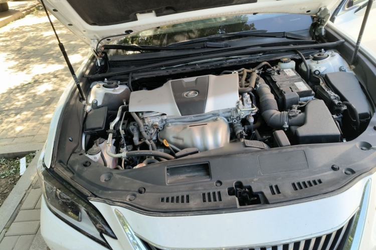 Used Lexus ES 2018 200 Excellence Edition China VI Standard Engine Bay Right