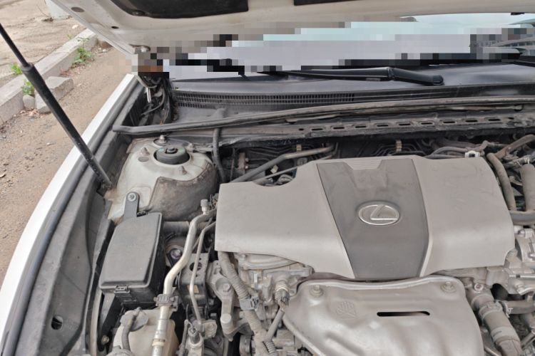 Used Lexus ES 2018 200 Excellence Edition China V Standard Engine Bay Right