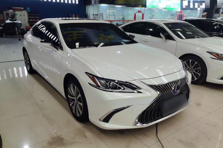 Used Lexus ES 2018 300h Premier Edition China VI Standard Exterior 1