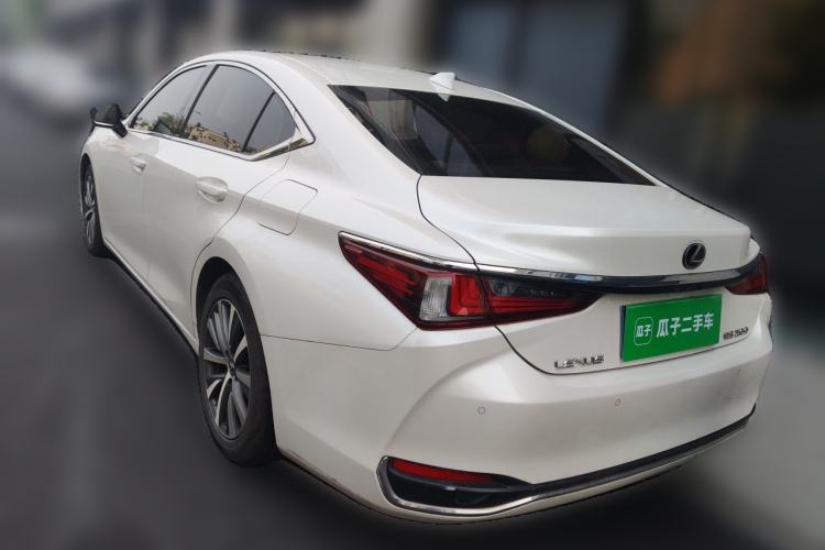 Used Lexus ES 2018 200 Excellence Edition China V Standard Exterior 3