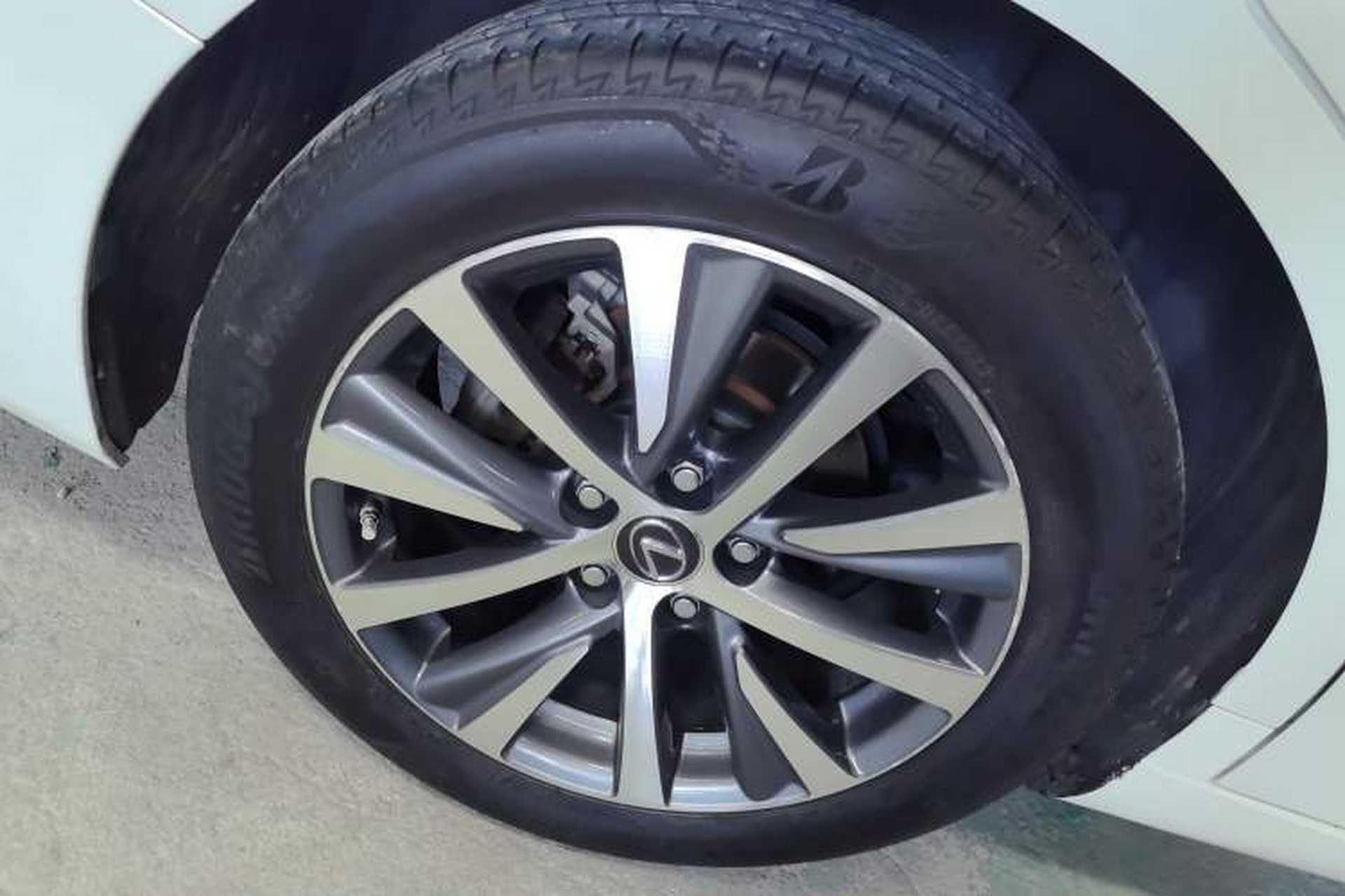 Used Lexus ES 2018 200 Excellence Edition China V Standard Exterior 3