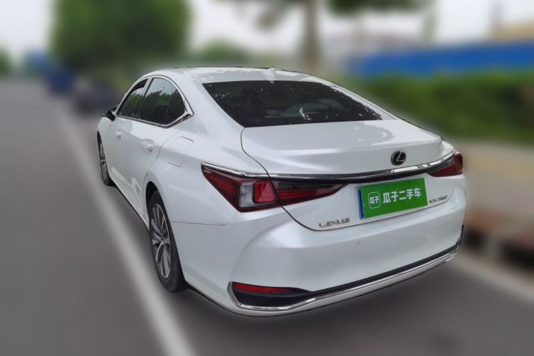 Used Lexus ES 2018 200 Excellence Edition China V Standard Exterior 3
