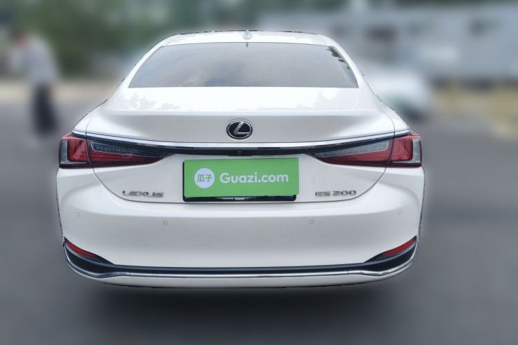 Used Lexus ES 2018 200 Excellence Edition China V Standard Exterior 4