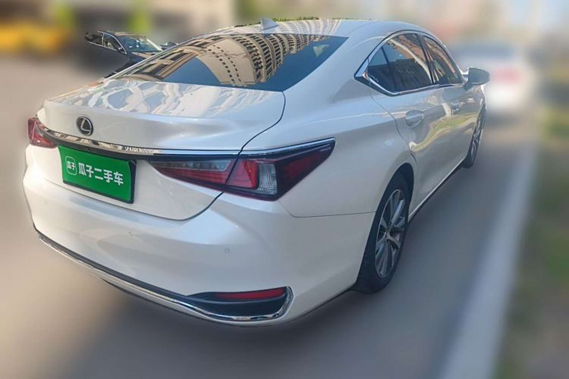 Used Lexus ES 2018 200 Excellence Edition China V Standard Exterior 5