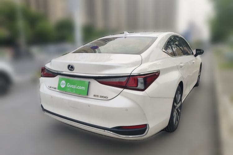 Used Lexus ES 2018 200 Excellence Edition China V Standard Exterior 5