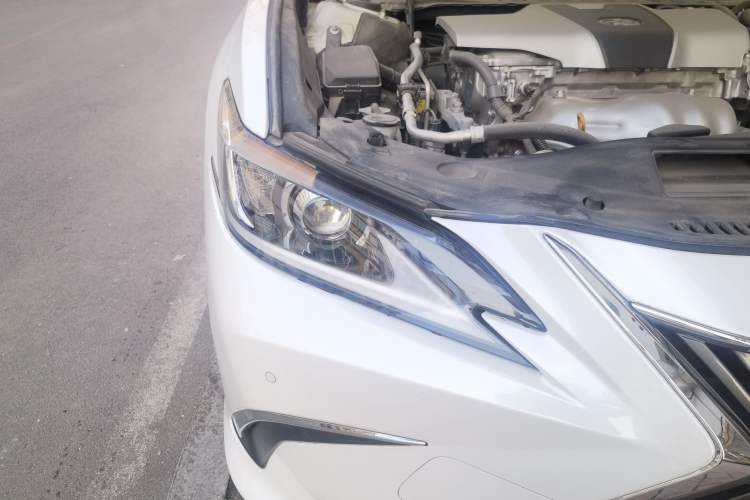 Used Lexus ES 2018 200 Excellence Edition China V Standard Exterior 6