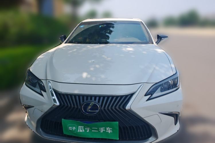 Used Lexus ES 2018 300h Premier Edition China VI Standard Front