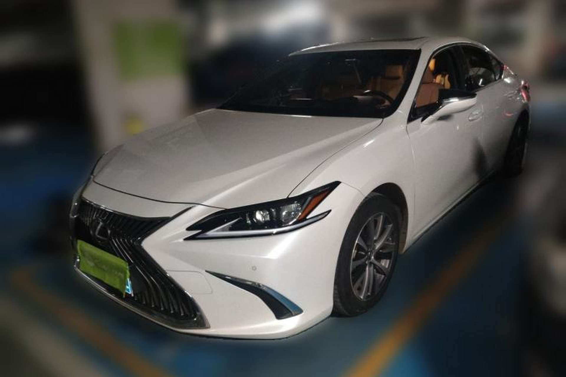 Used Lexus ES 2018 200 Excellence Edition China V Standard Front Left 45 Deg