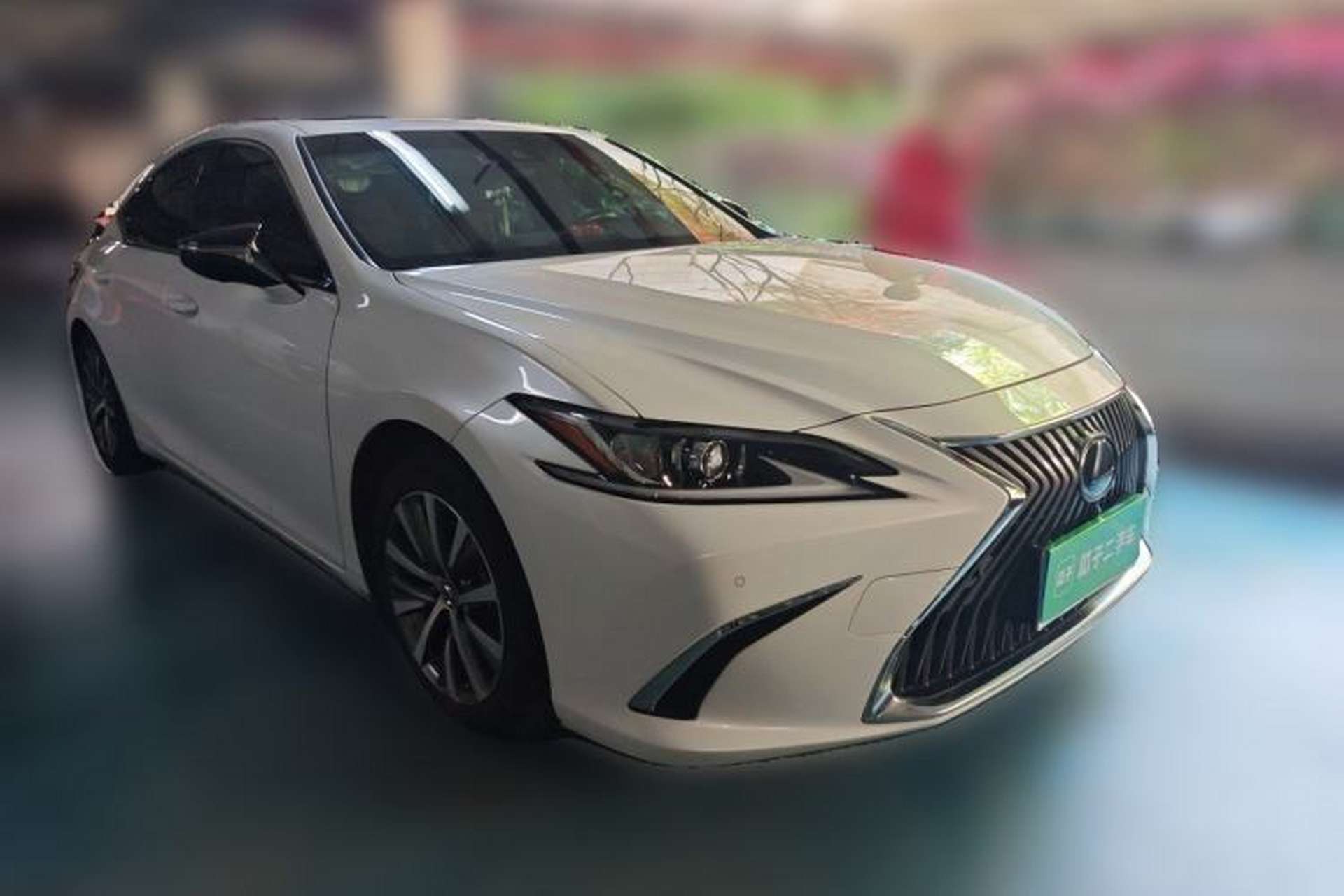Used Lexus ES 2018 200 Excellence Edition China V Standard Front Right 45 Deg