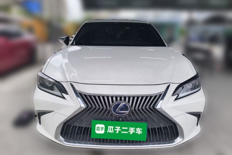 Used Lexus ES 2018 300h Premier Edition China VI Standard Front