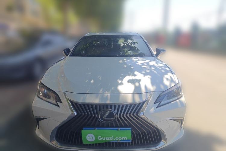 Used Lexus ES 2018 200 Excellence Edition China V Standard Front