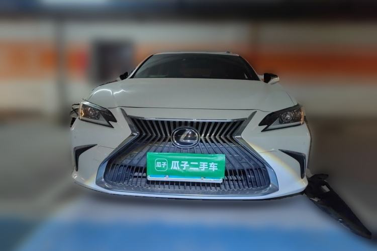 Used Lexus ES 2018 200 Excellence Edition China V Standard Front