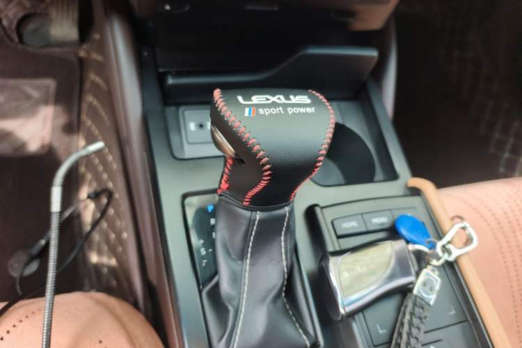 Used Lexus ES 2018 260 Excellence Edition China V Standard Gear Lever