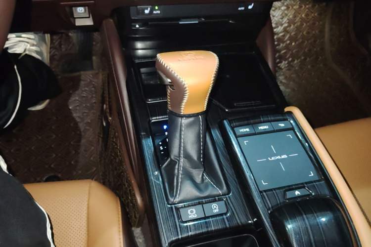 Used Lexus ES 2018 200 Excellence Edition China V Standard Gear Lever