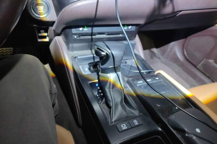 Used Lexus ES 2018 200 Excellence Edition China V Standard Gear Lever
