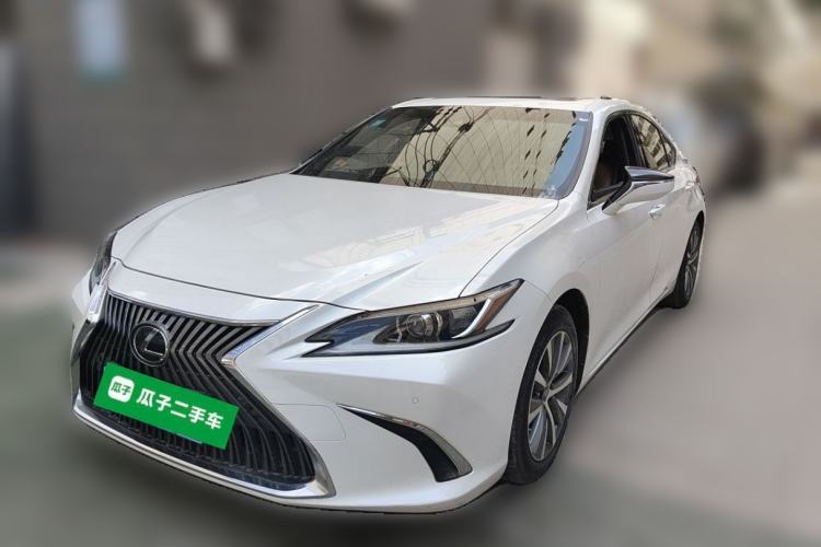 Used Lexus ES 2018 200 Excellence Edition China V Standard Guazi used car, China used car export, Used car for sale, Used  cars, Cheapest cars for sale